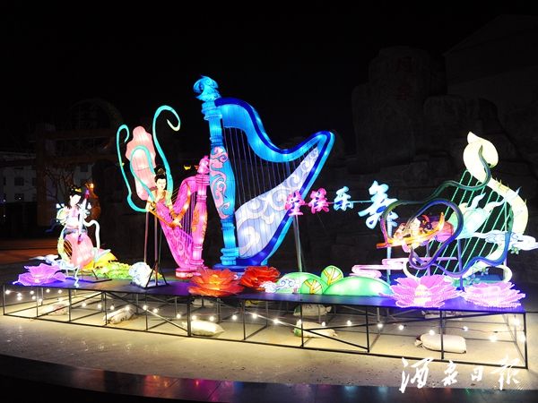 敦煌市迎春彩灯布置完成 (7)